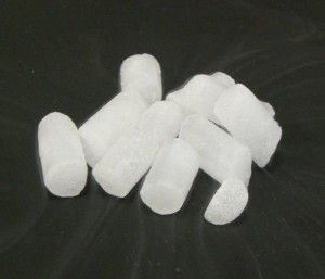 Dry_Ice_Pellets_Subliming
